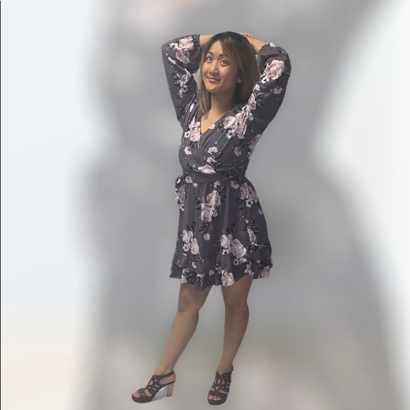 Streetwear Society Floral V-Neck Self-Tie Wrap Dress - Plum/L $10 NWOT - Picture 4 of 7